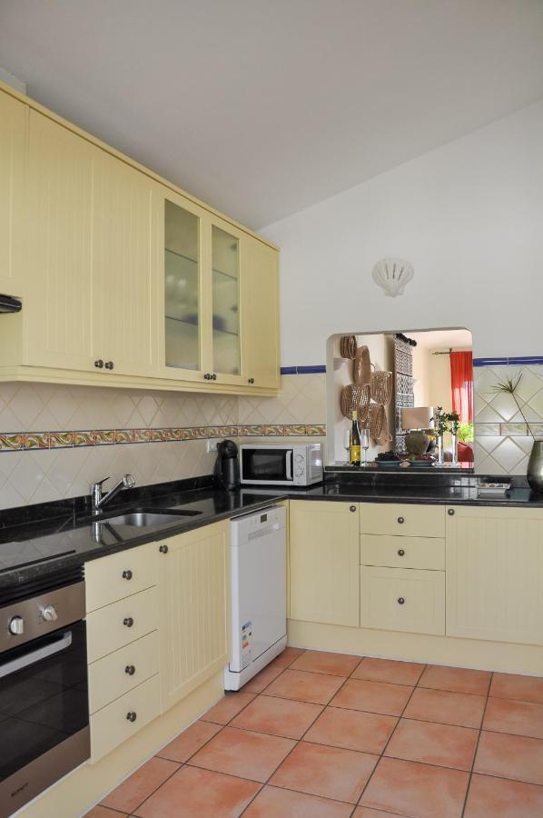 Casa Silwa - Chic 2Br Townhouse Duplex, 5Min To Beach & Pool Ferragudo  Exterior photo